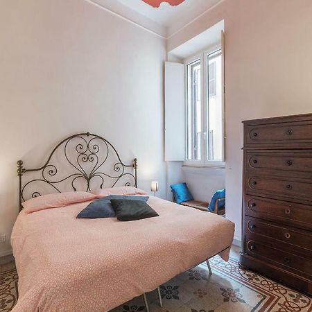 Colosseo Cozy Apartment Rom Exterior foto