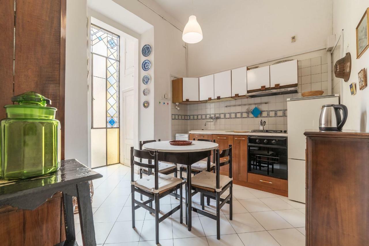 Colosseo Cozy Apartment Rom Exterior foto