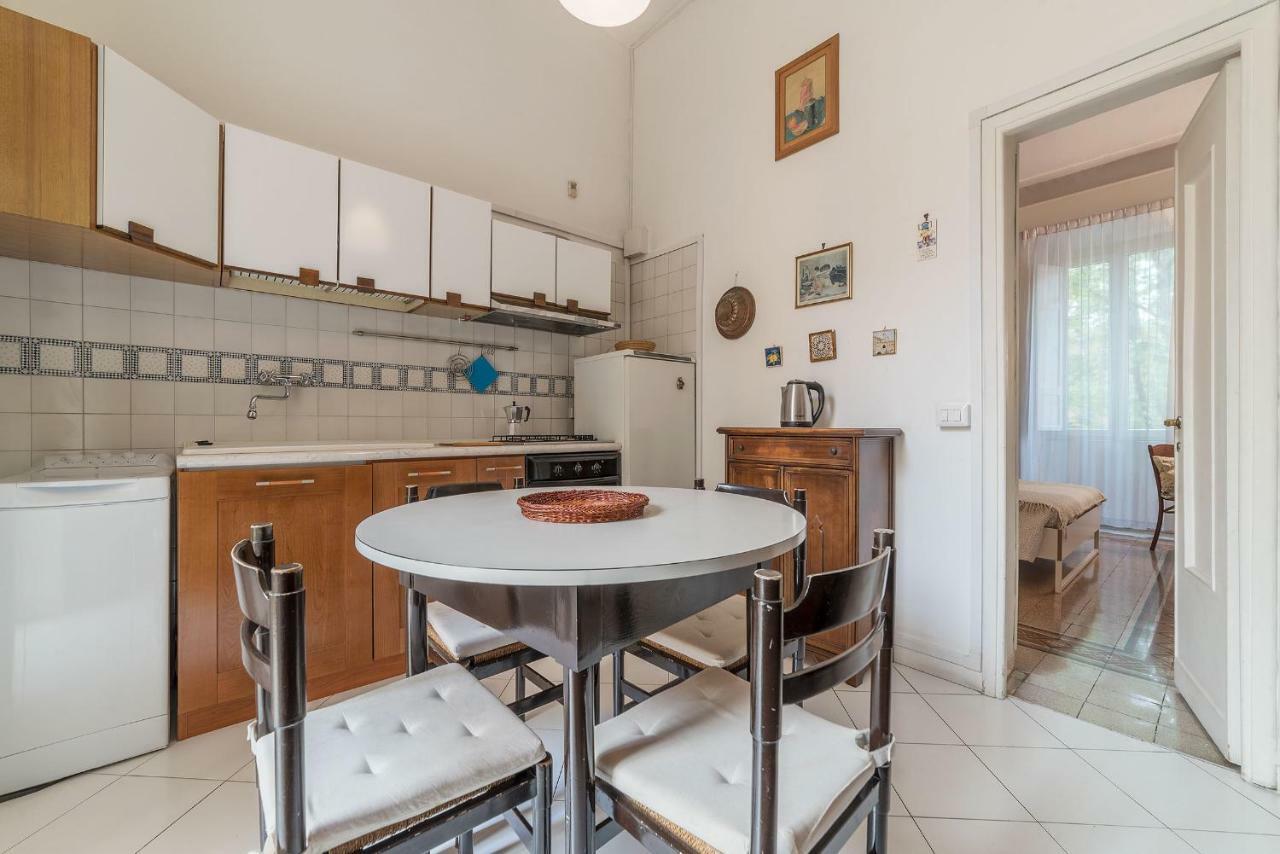 Colosseo Cozy Apartment Rom Exterior foto